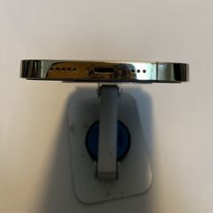 Apple iPhone13pro シルバーの画像