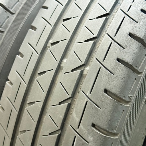 195/80R15 107/105N LT ハイエース　NV350 2本　交換工賃込み