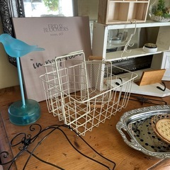 インテリア雑貨　たくさん　断捨離アンティークヴィンテージカントリーフレンチの画像