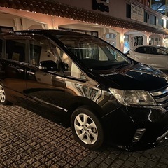 ８名乗り２４年式セレナ　燃費良しリッター10k以上走りますの画像