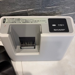 SHARP 充電式 掃除機 の画像