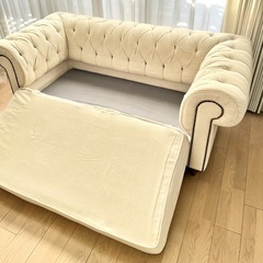 レア物【完売】kinoチェスターフィールドスタイル 2〜3人掛けソファー アイボリー の画像