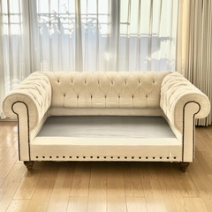 レア物【完売】kinoチェスターフィールドスタイル 2〜3人掛けソファー アイボリー の画像