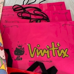 ほぼ未使用　サンリオ　キティ　キャラクター　紙袋　まとめ売りの画像