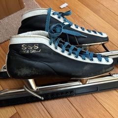 スピードスケート靴の画像