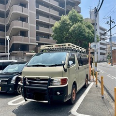 ハイエース　グリルガードの画像