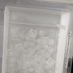 持ち帰り特化 三菱 335 L 冷蔵庫 別館に置いてますの画像