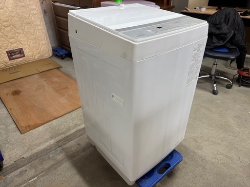 TOSHIBA 洗濯機　AW-700J2  7kg  2023年製 