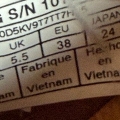 UGG  ホワイト　白　 レザー スニーカー サイズ表記24の画像