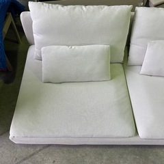 IKEA ソファの画像