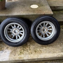 スタッドレスタイヤ　N-BOXの画像