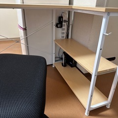 机と椅子セット，椅子高さ調整可能の画像