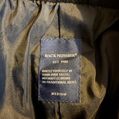 Pコート 黒 BACK　NUMBER    上着の画像