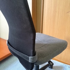 ニトリ　ワークチェア　グレーの画像