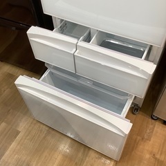 【トレファク神戸南店】TOSHIBA 5ドア冷蔵庫 です‼︎【取りに来られる方限定】 の画像