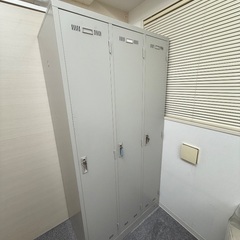 ロッカーの画像