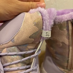 女の子　スノーブーツ　23.5㎝の画像