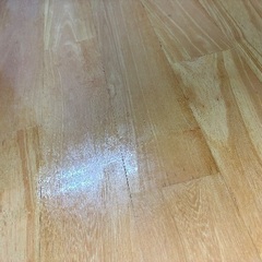 カジュアルダイニングテーブルの画像