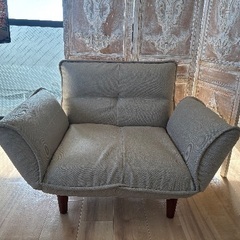 1人掛けソファーの画像
