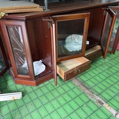 収納家具の画像