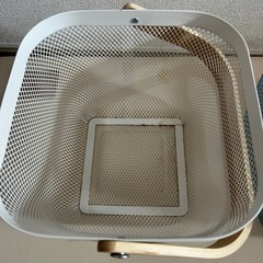 メッシュバスケット IKEA RISATORP リーサトルプ風の画像