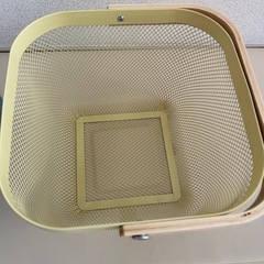メッシュバスケット IKEA RISATORP リーサトルプ風の画像