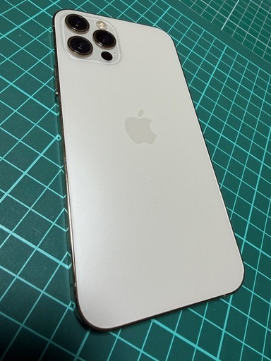 【中古】iPhone12pro 美品