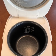 ニトリのマイコン炊飯器3合炊き　　の画像