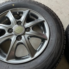 ★バリ山 145/80R13 ブリヂストン スタッドレス VRX2　21年製 デュエットN-BOXモコフレアワゴンMRワゴンRアルトYRVタントミラムーヴの画像