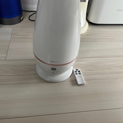 フランフラン　加湿器　リモコン付きの画像