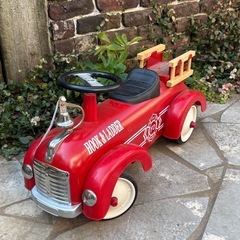 アルタバーグ　消防車　子供用の画像