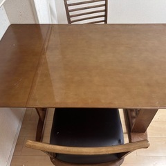 ダイニングテーブルセットの画像