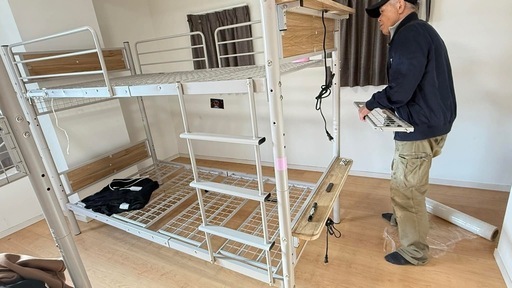 スーチル2段ベッド

