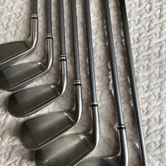 激安　名器　ゼクシオ　07 2012 アイアンセットの画像