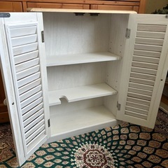 シャビーテイスト　トイレラック　ブロカントインテリア雑貨シェルフアンティークヴィンテージホワイト家具白飾り棚の画像