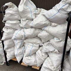 DIYにいかがですか？コンクリートガラの画像