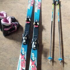 小学生用スキーセットの画像