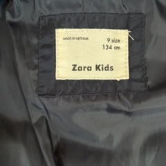 ZARAキッズダウンの画像