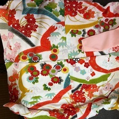 子供用浴衣と帯と下駄の画像