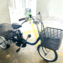 パナソニック電動アシスト三輪車の画像