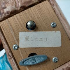  小人 フィギュアオルゴール 7体セット 置物 オブジェ まとめ売り ガーデン インテリア 陶器風 経年劣化シミ汚れあり 現状渡し コレクション向け　251217-6Tの画像