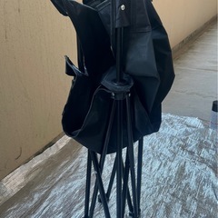 【お取引者様決定】 ★折りたたみ★アウトドアチェア★ダイソーの¥1100(税込)商品★10月購入★屋内使用のみ★※収納袋はありません★の画像