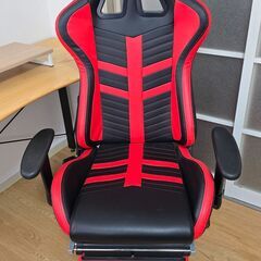 ゲーミングチェア＋テーブル（プリンタ台、ディスプレイ台付き）　セットでの画像