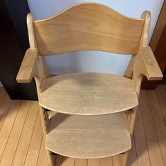 ダイニングチェア　子供椅子の画像