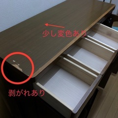 木製の棚の画像