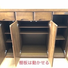 木製の棚の画像