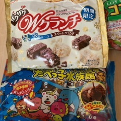 ①お菓子　まとめて　うまい棒　クランチ カール　ポッキー　いちご　コアラのマーチ　たべっ子どうぶつ　ミルククルーラー ドーナツの画像