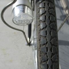 E742★限定特価★ 中古自転車 【　26インチ　ママチャリ　グレー　6段　LEDオートライト 】の画像