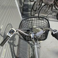 E743★整備済み　中古電動自転車★【Panasonic　VIVI　NX　シルバー　26インチ　　6.6Ah】の画像