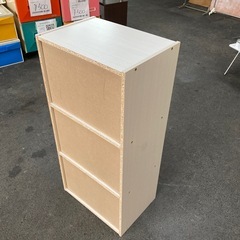 ３段ボックスの画像